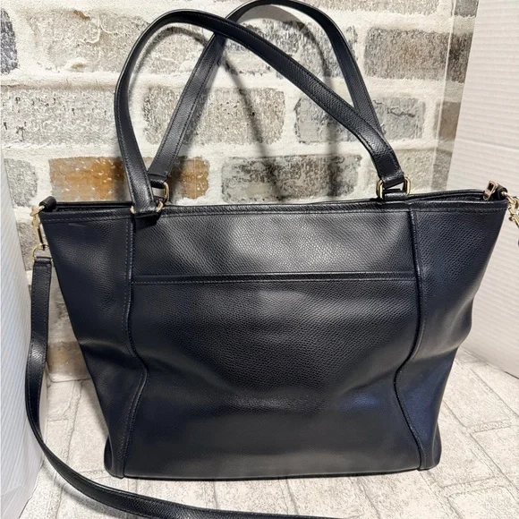 Coach Black Leather Tote Bag with shoulder strap - Picture 3 of 13